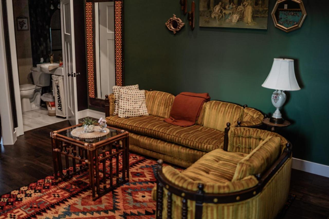 The Atrium - A Boutique Hotel - Suite 17 Perryville ภายนอก รูปภาพ